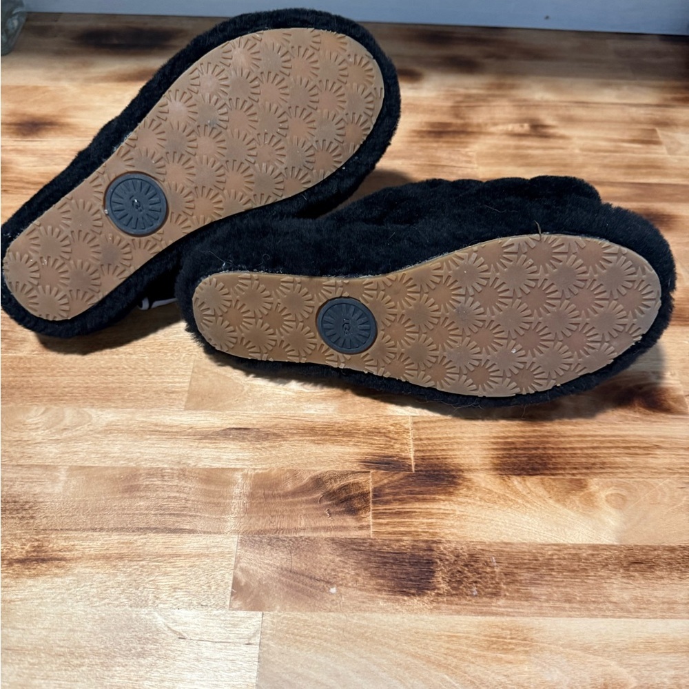 UGG Fluff Yeah Slide Sandal~Black~Size 7 - Picture 5 of 6